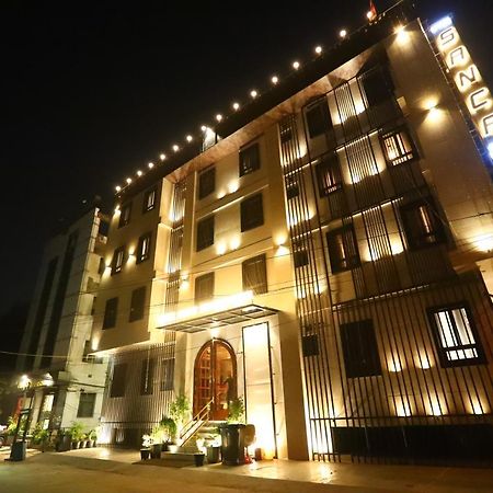 Sanca International Hotel In Patel Nagar Delhi New Delhi Buitenkant foto