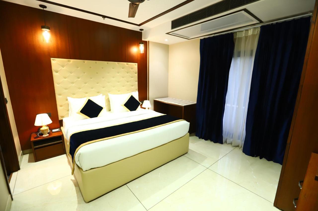 Sanca International Hotel In Patel Nagar Delhi New Delhi Buitenkant foto