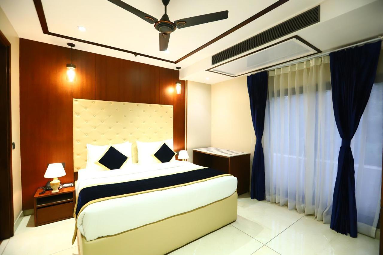 Sanca International Hotel In Patel Nagar Delhi New Delhi Buitenkant foto