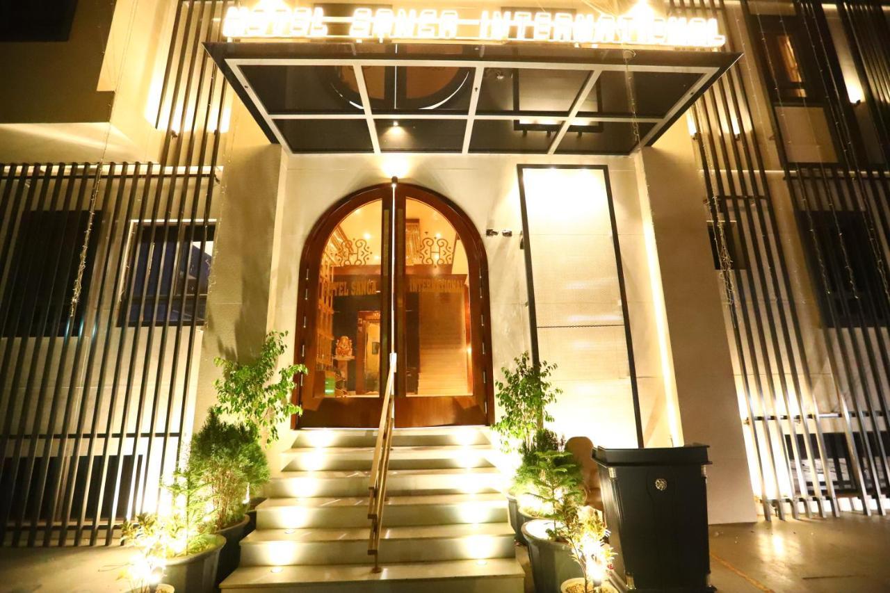 Sanca International Hotel In Patel Nagar Delhi New Delhi Buitenkant foto